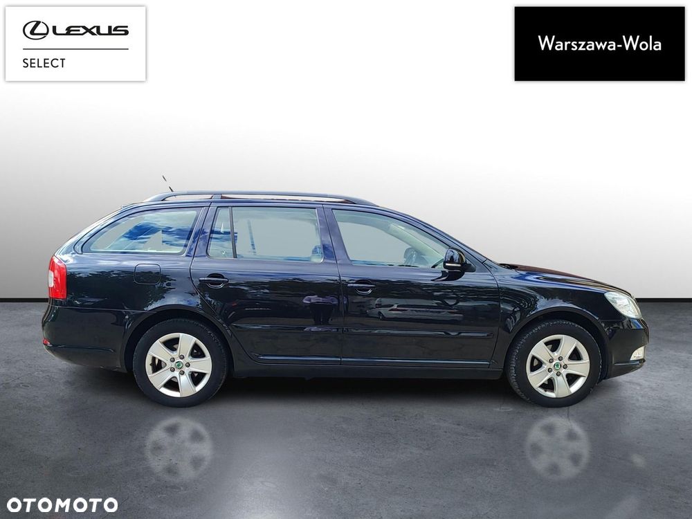 Skoda Octavia 2.0 TDI DPF Elegance - 8