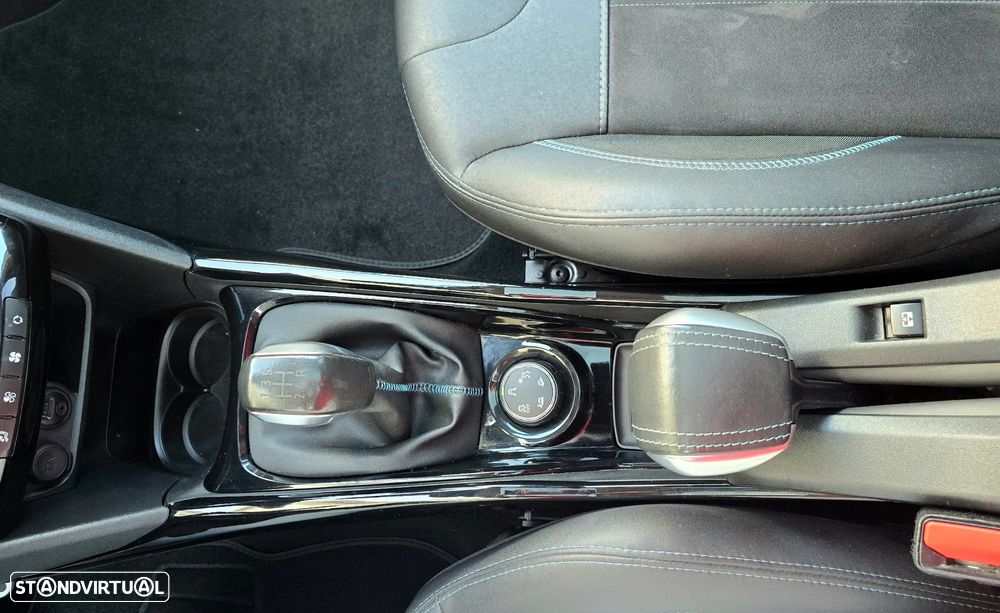 Peugeot 2008 PureTech 110 Stop&Start Crossway - 12