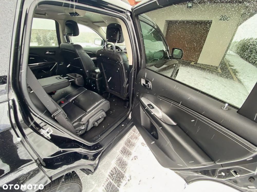 Fiat Freemont 2.0 Multijet 16V DPF Automatik Allrad Lounge - 16