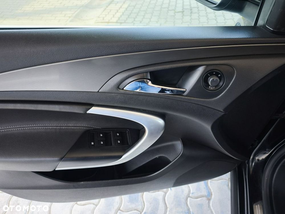 Opel Insignia 2.0 CDTI Cosmo - 15