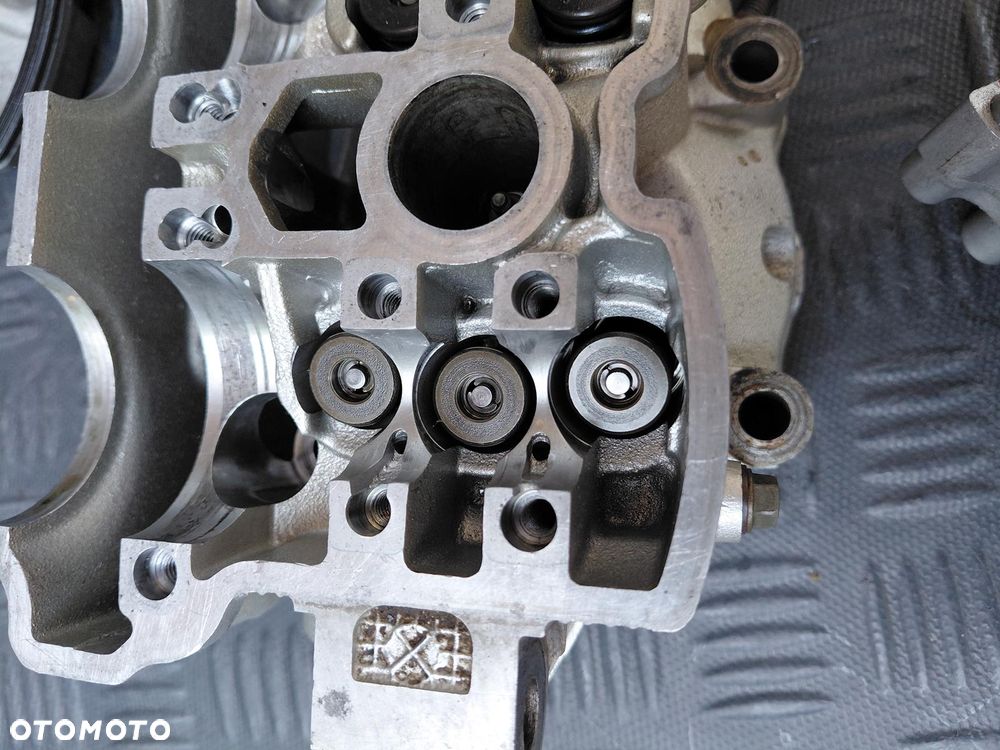 YAMAHA YZ-F 250 YZF YZ WR GŁOWICA WAŁKI MOSTKI ZAWORY SZKLANKI POKRYWAKPL - 3