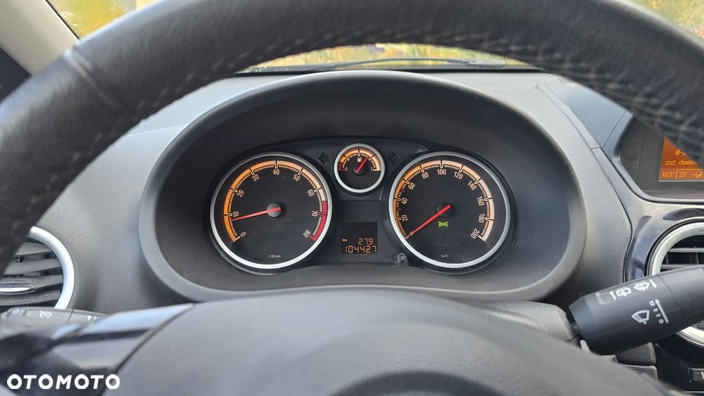 Opel Corsa 1.4 16V Color Edition - 15