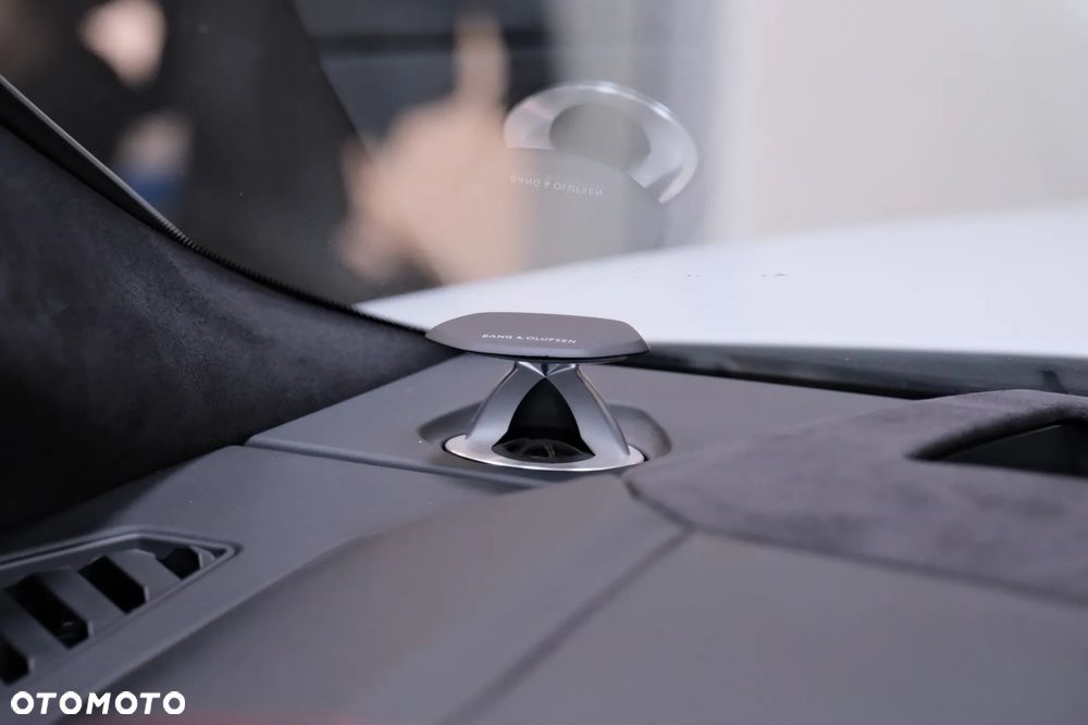 Lamborghini Urus - 36