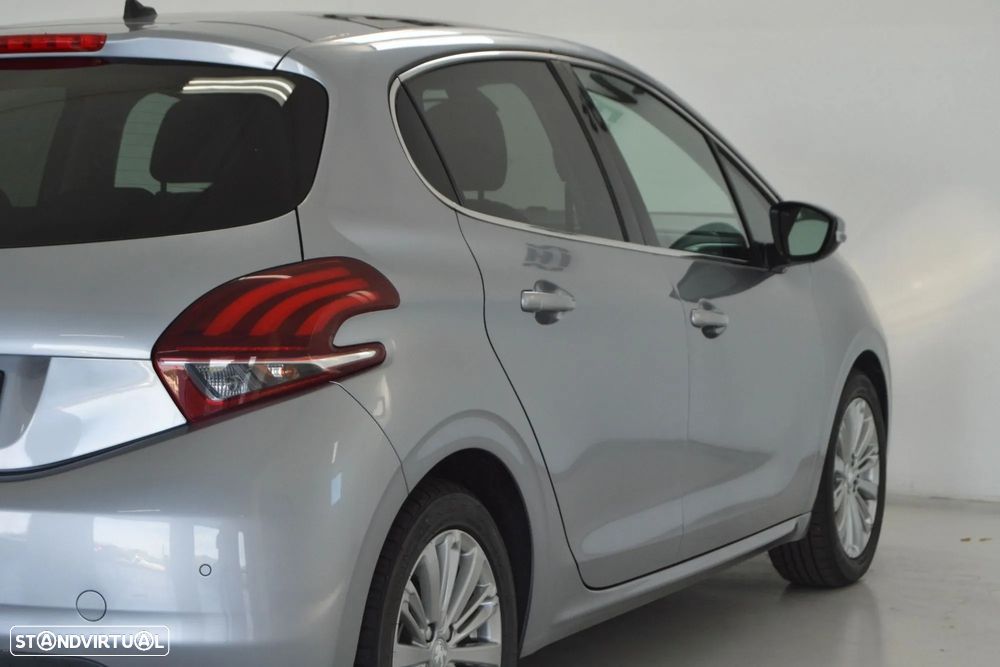 Peugeot 208 1.5 BlueHDi Allure - 53