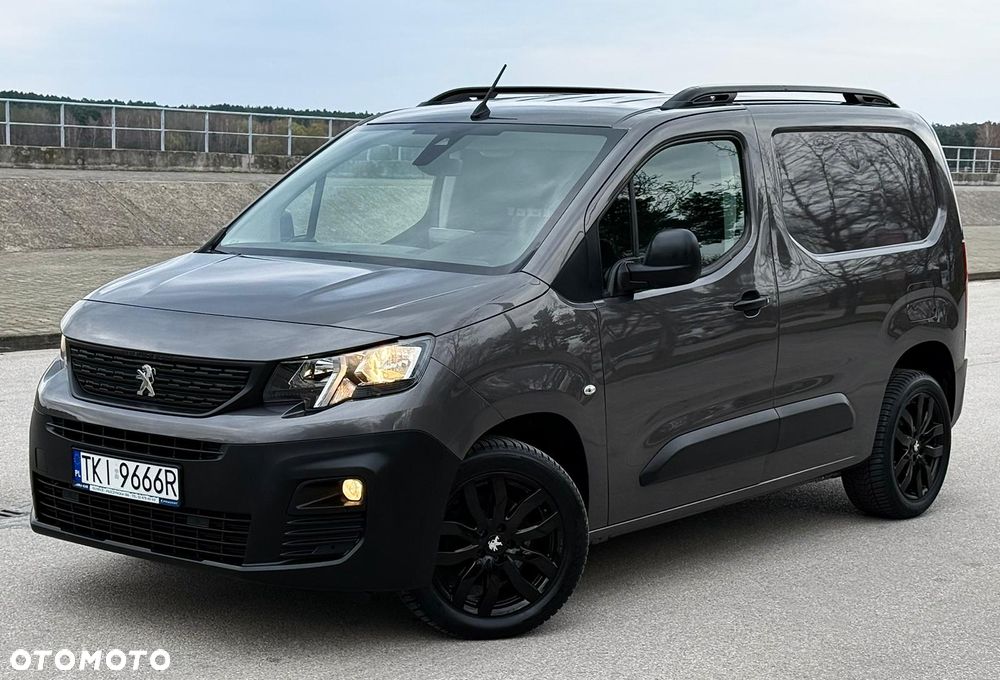 Peugeot Partner 1.5 130KM Automat 3 Osobwy Salon Polska Bezwypadkowy FVAT23% - 40