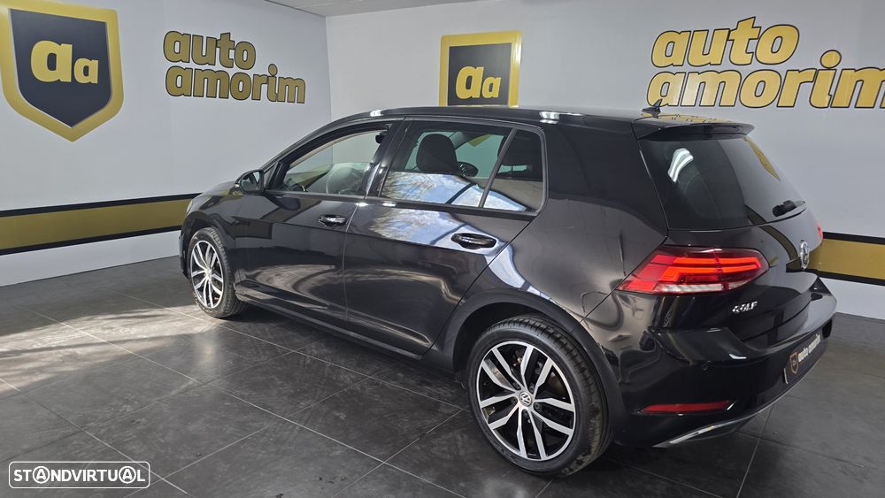 VW Golf 1.6 TDI Confortline - 11
