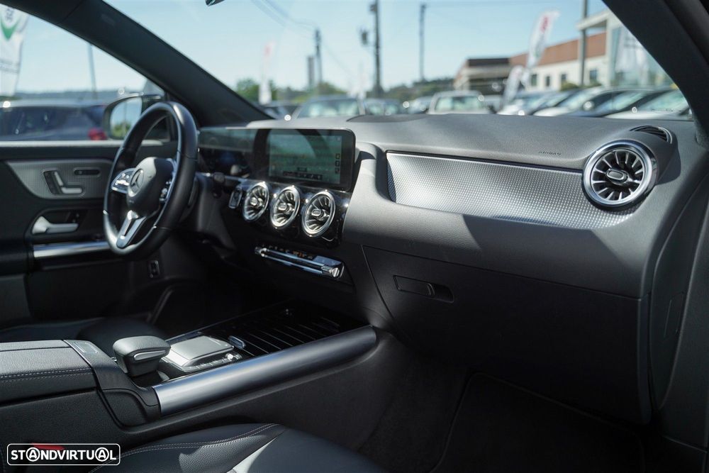 Mercedes-Benz EQA 250 Progressive - 38