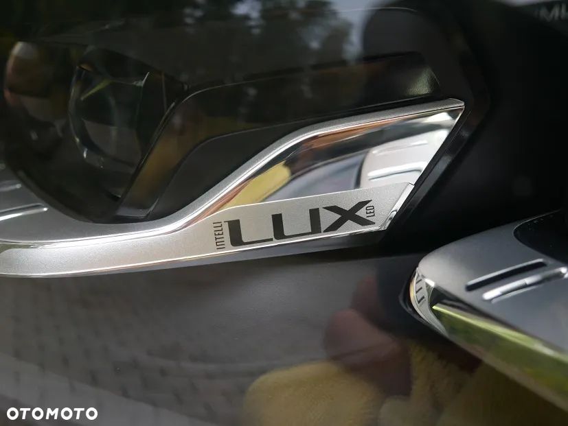 Opel Insignia 1.5 T Exclusive S&S - 38