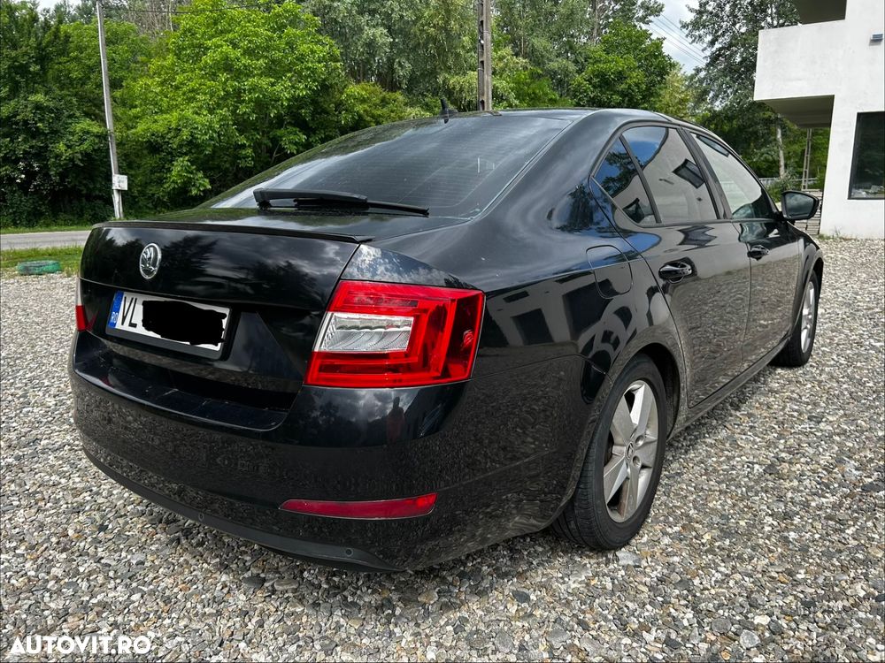 Skoda Octavia 1.6 TDI Ambition Greenline - 3