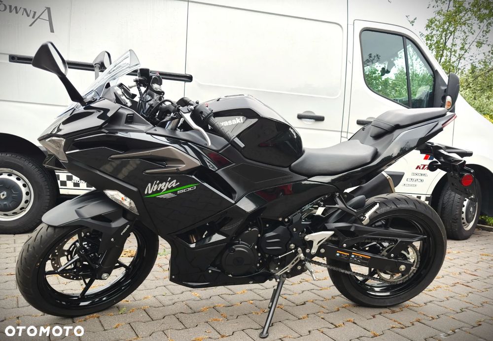 Kawasaki Ninja 500 - 25