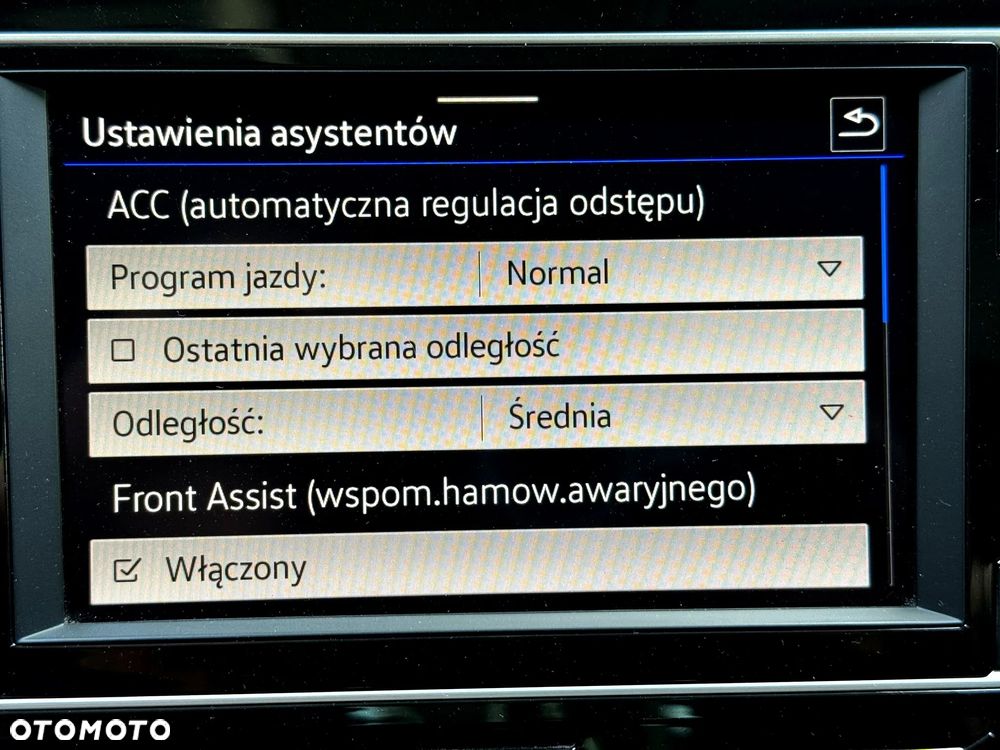 Volkswagen Passat 1.5 TSI EVO Business - 17