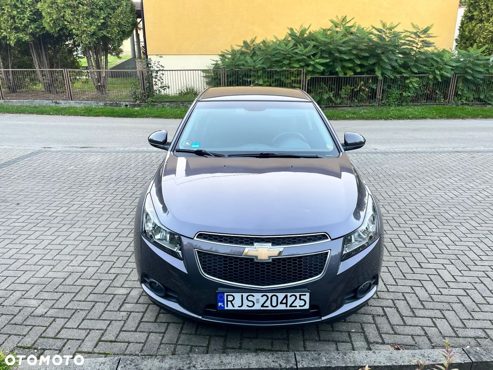 Chevrolet Cruze 1.8 LT+ - 3