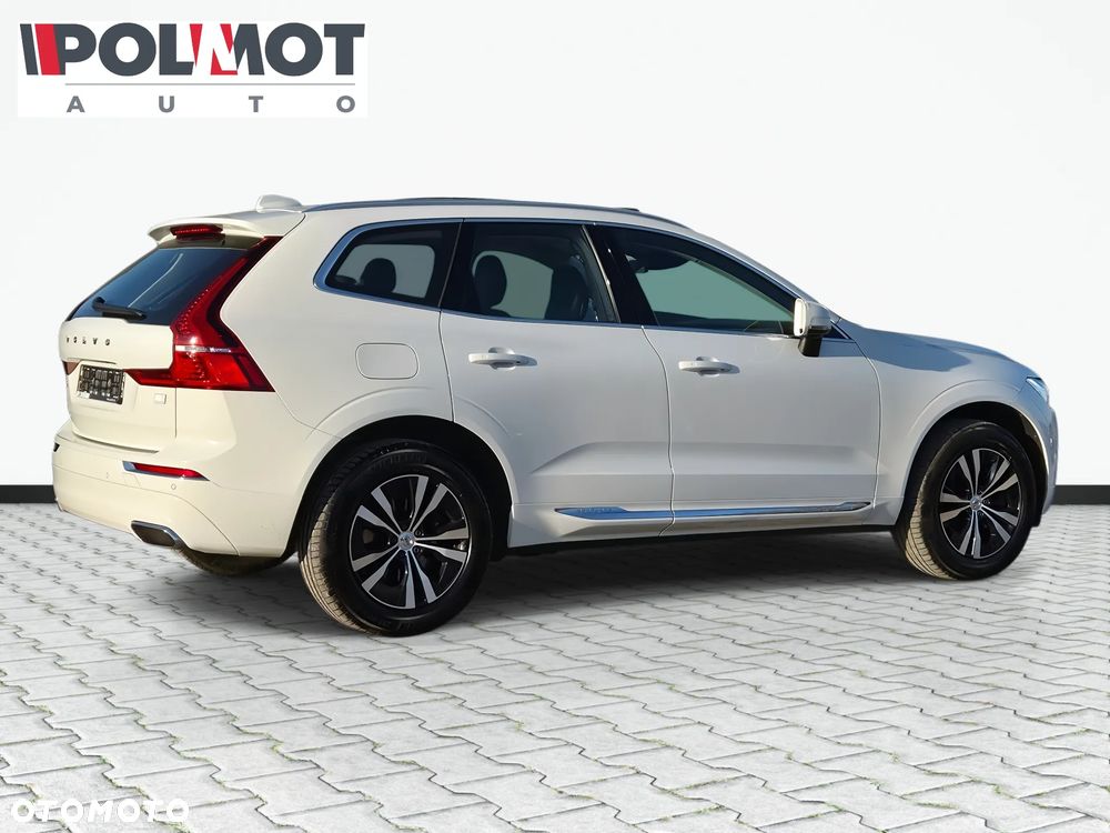 Volvo XC 60 T6 Plug-In Hybrid AWD Essential - 22