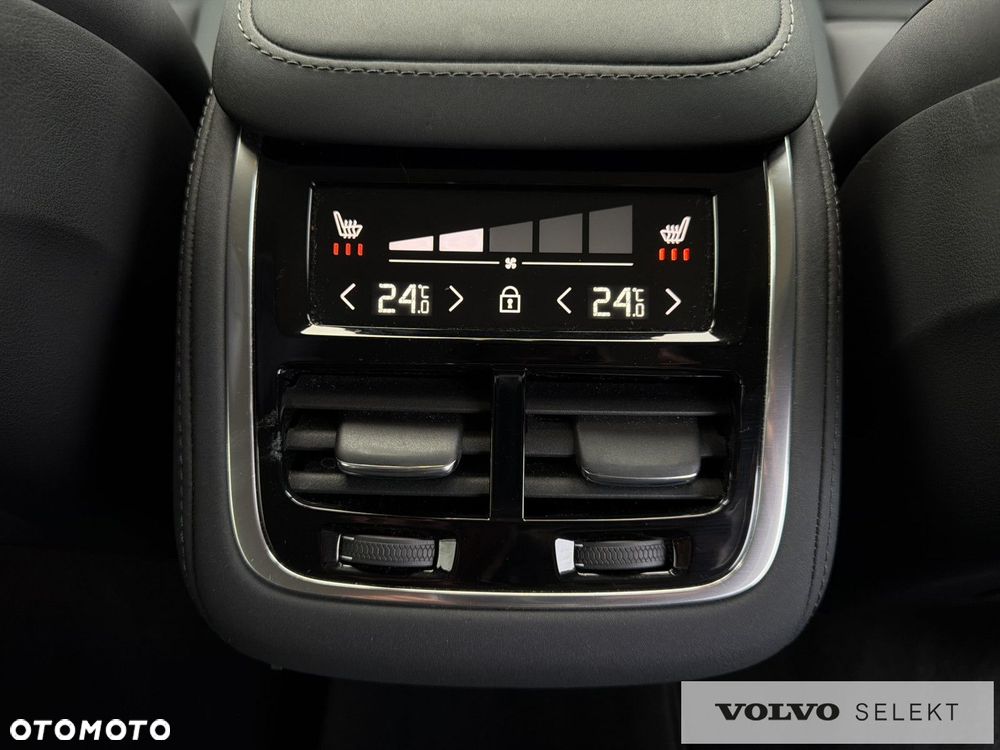 Volvo XC 90 - 16