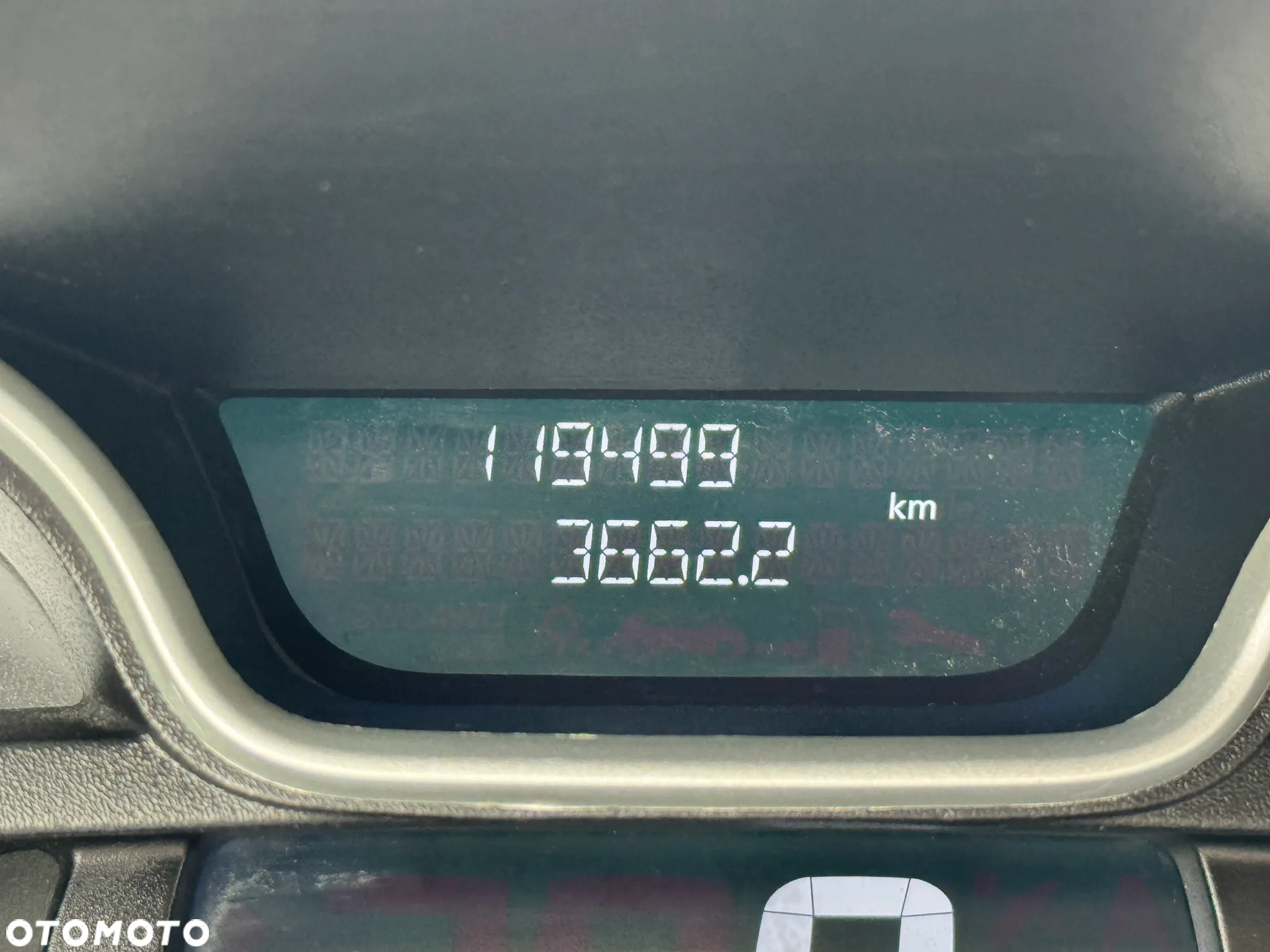 Opel VIVARO - 14