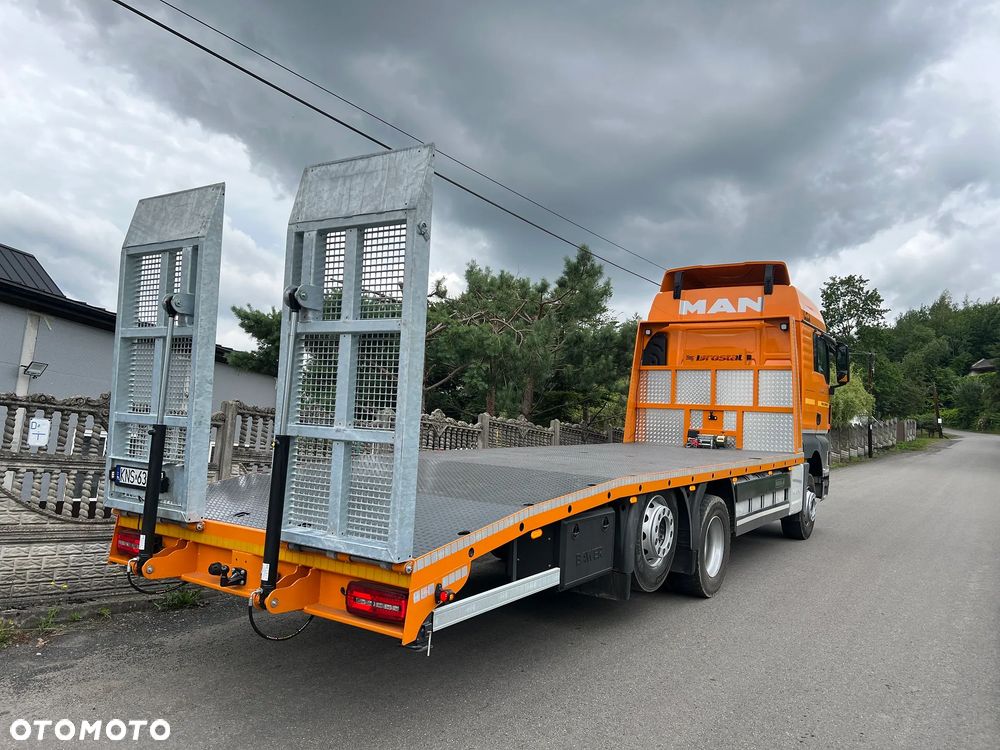 MAN TGX 26.500 | XLX | Euro 6 | 6x2 | INDIVIDUAL | Skrętna Oś | Nowa Zabudowa | Rampy Hydrauliczne | Autolaweta 8,20m | Pomoc Drogowa | Najazd | z Niemiec | STAN PERFEKCYJNY | Tylko 587 tys km | - 11