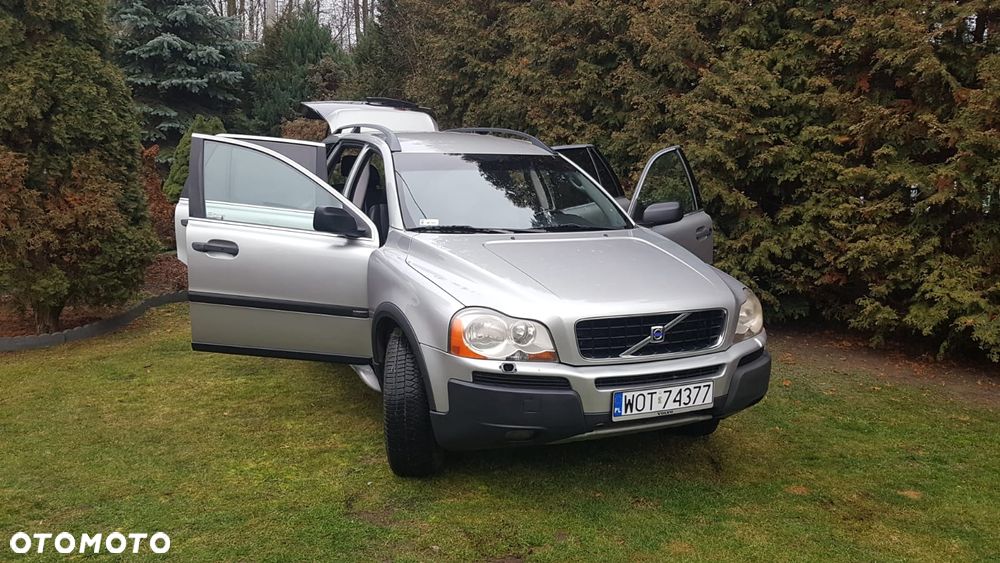 Volvo XC 90 2.4 D5 - 17