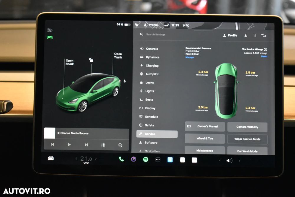 Tesla Model 3 Standard Reichweite Plus Hinterradantrieb - 17