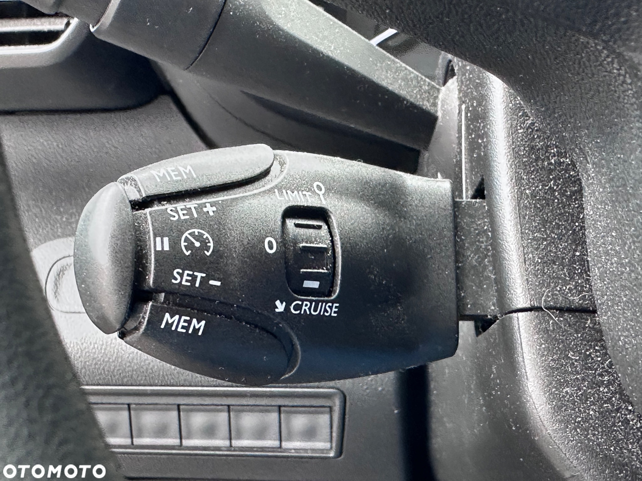 Citroën Berlingo M PureTech 110 SHINE - 15