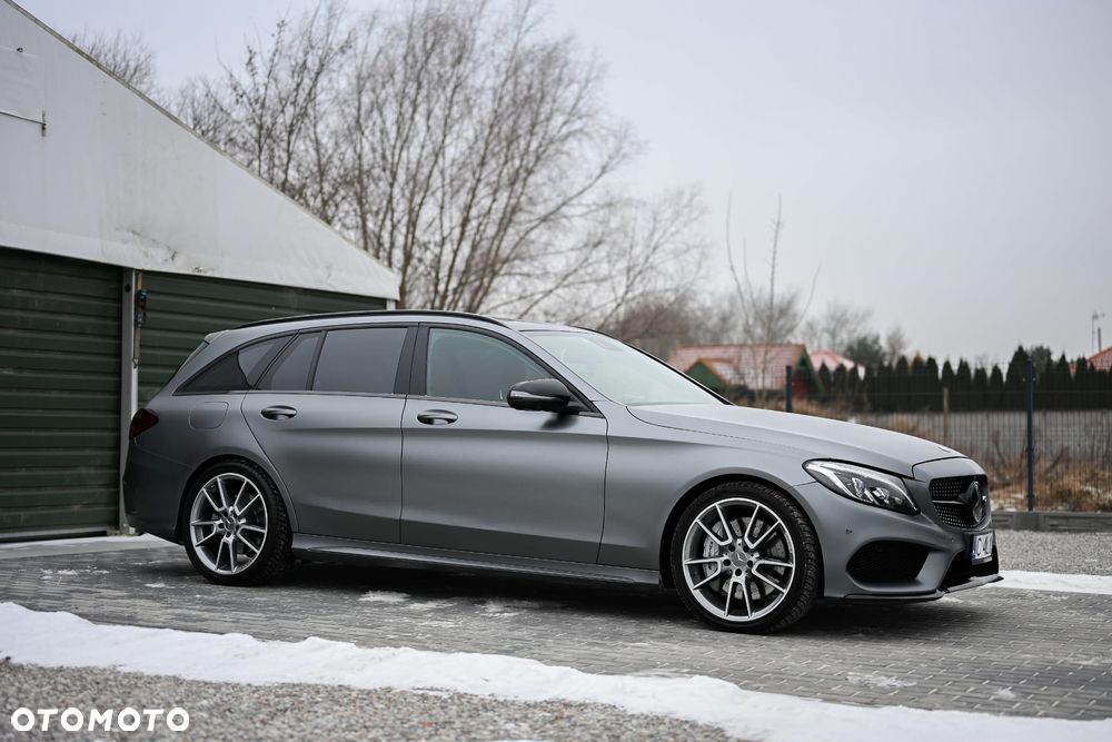 Mercedes-Benz Klasa C AMG 43 4-Matic - 1