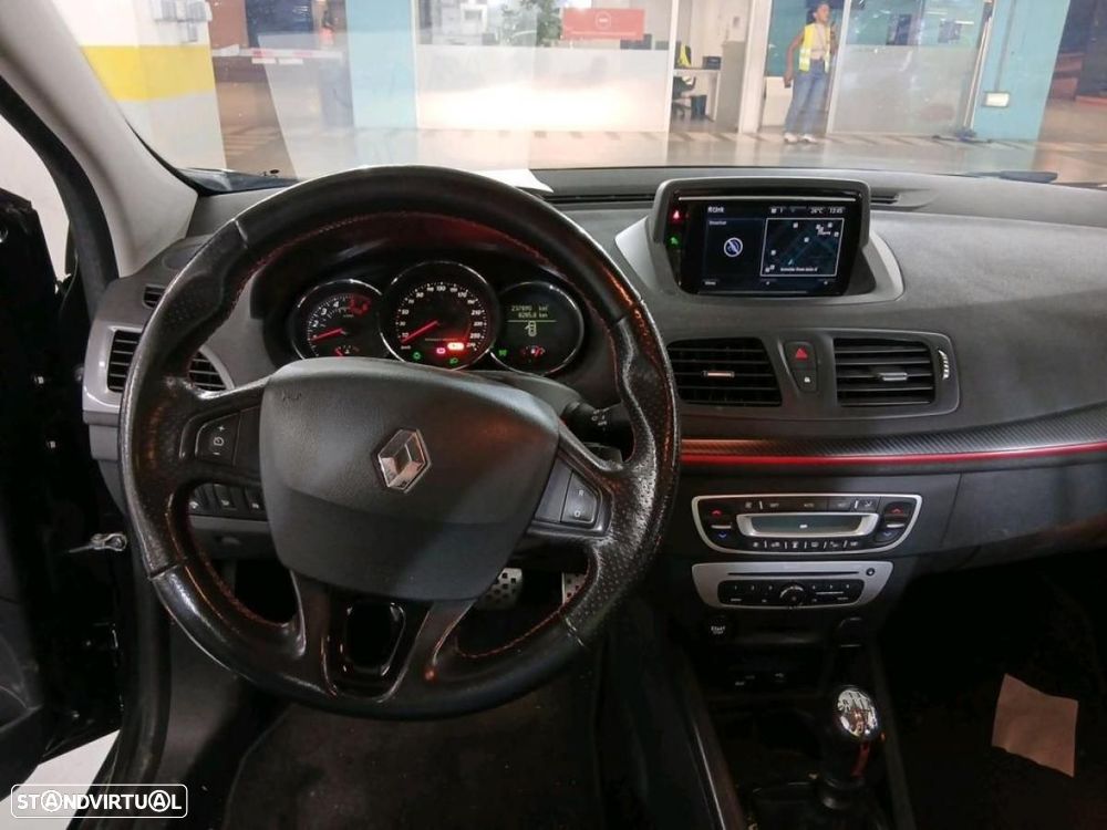 Renault Mégane Sport Tourer 1.5 dCi GT Line - 4