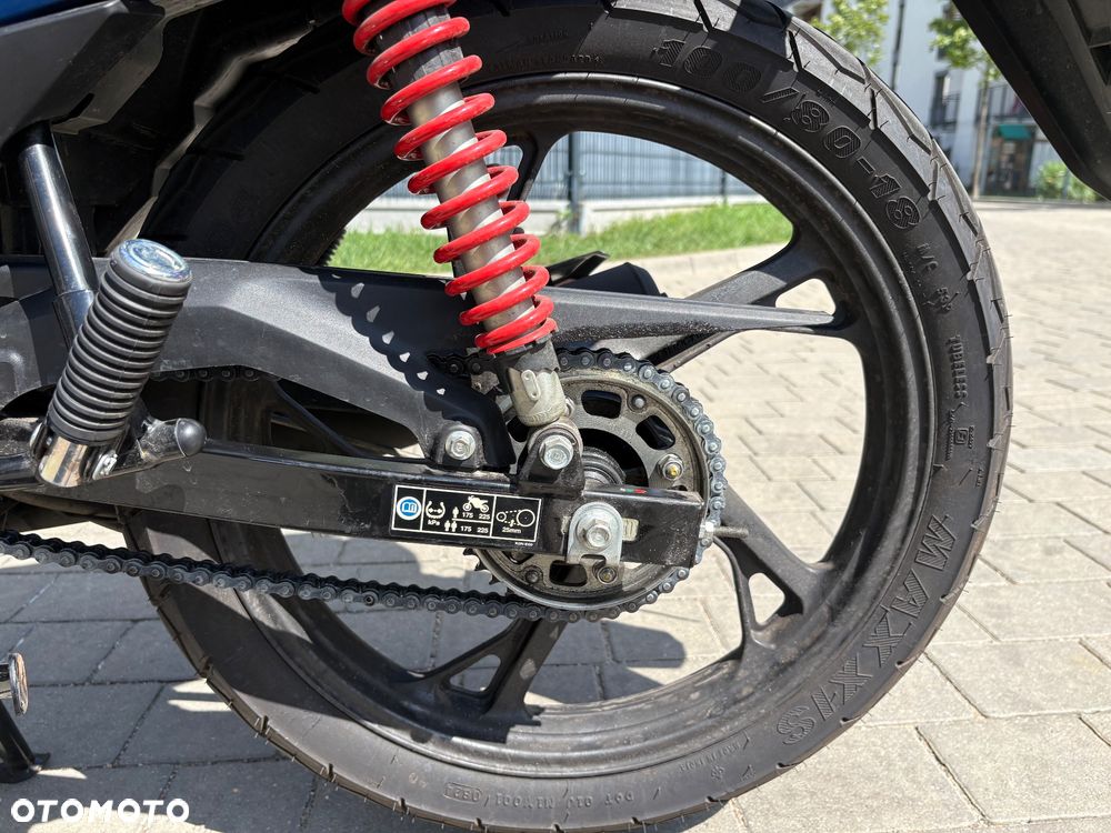 Honda CBF - 15
