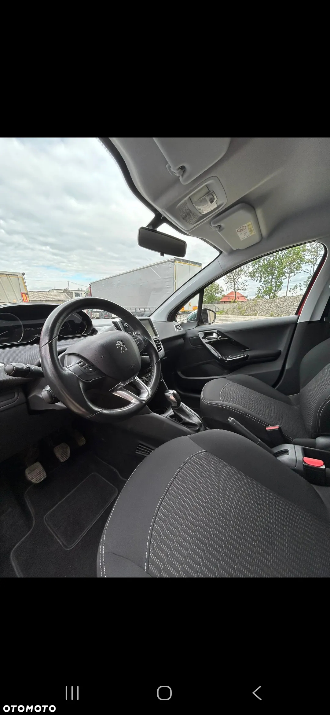 Peugeot 208 1.2 PureTech Style - 14
