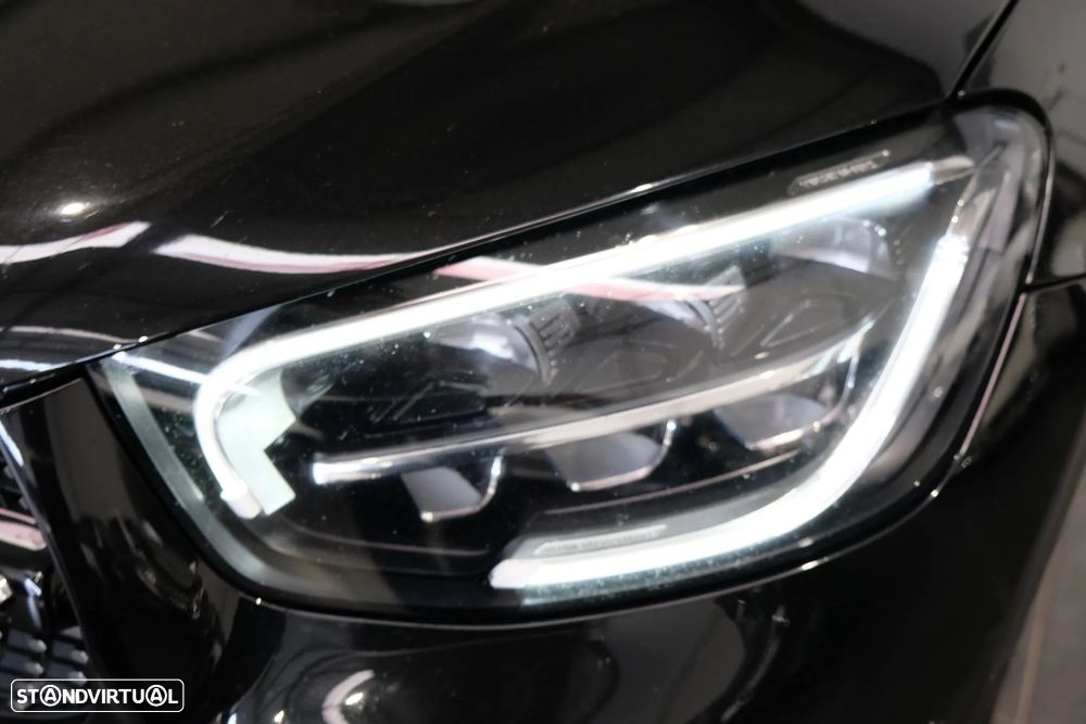 Mercedes-Benz GLC 300 e 4Matic - 21