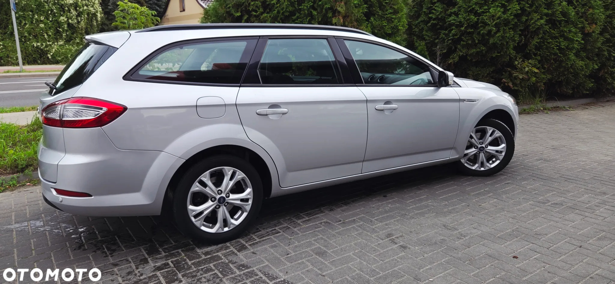 Ford Mondeo 2.0 TDCI Ghia - 17