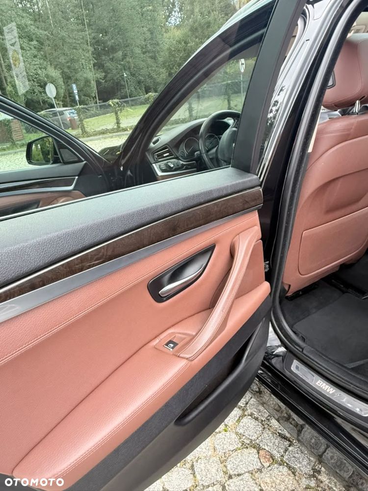 BMW Seria 5 - 36