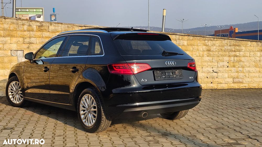 Audi A3 1.6 TDI ack S tronic S line Sportpaket - 3