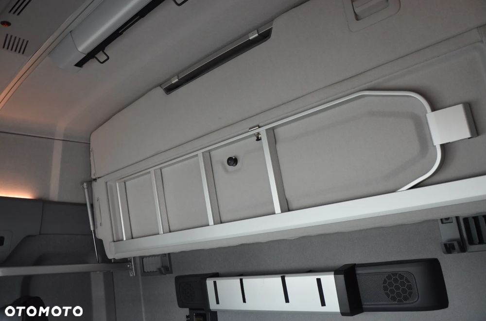 Renault T 520 HIGH 2021r. KLIMA P. XENON LED ALUSY ACC NAVI DE 7721 - 17