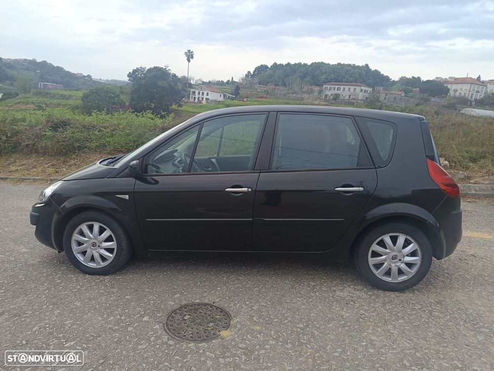 Renault Scénic 1.5 dCi Dynamique S - 6