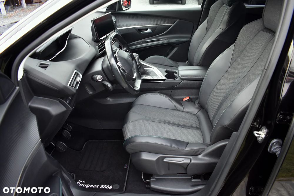 Peugeot 5008 BlueHDi 130 Allure Pack - 21