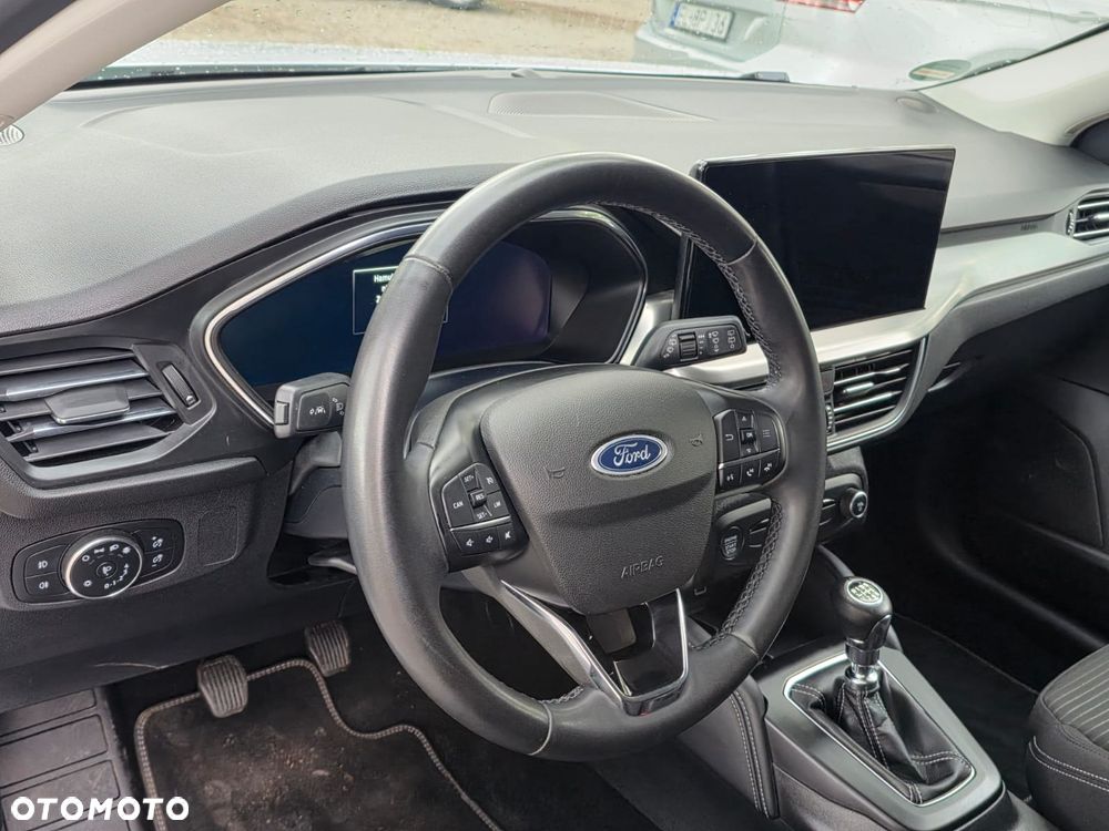 Ford Focus 1.5 EcoBlue STart-Stopp-System TITANIUM X - 14