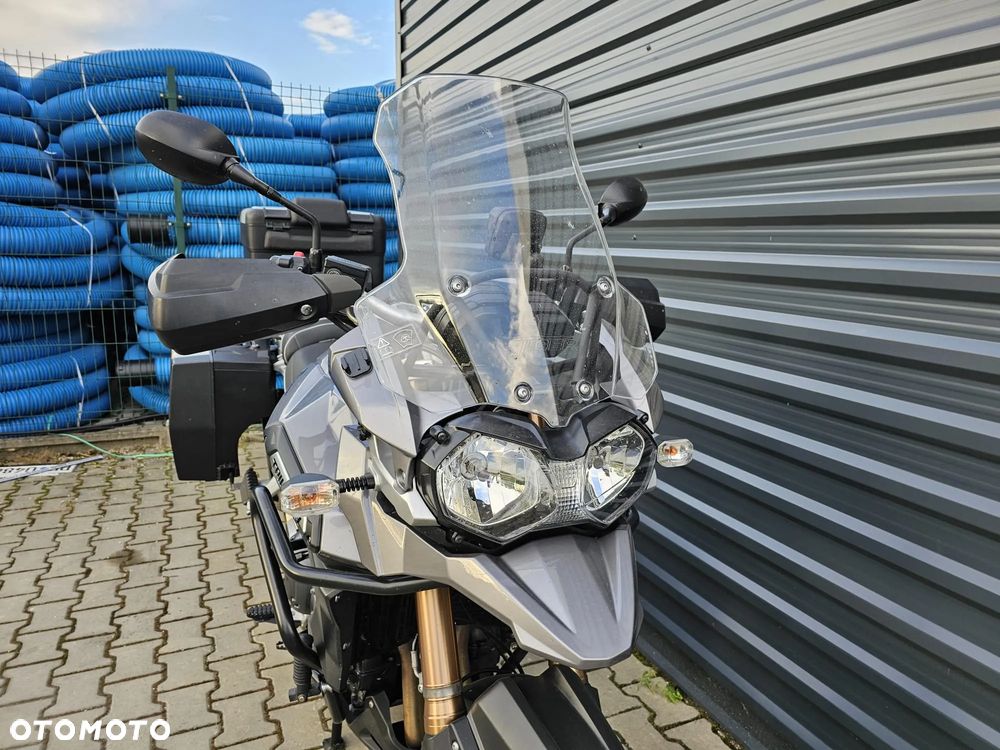 Triumph Tiger - 8