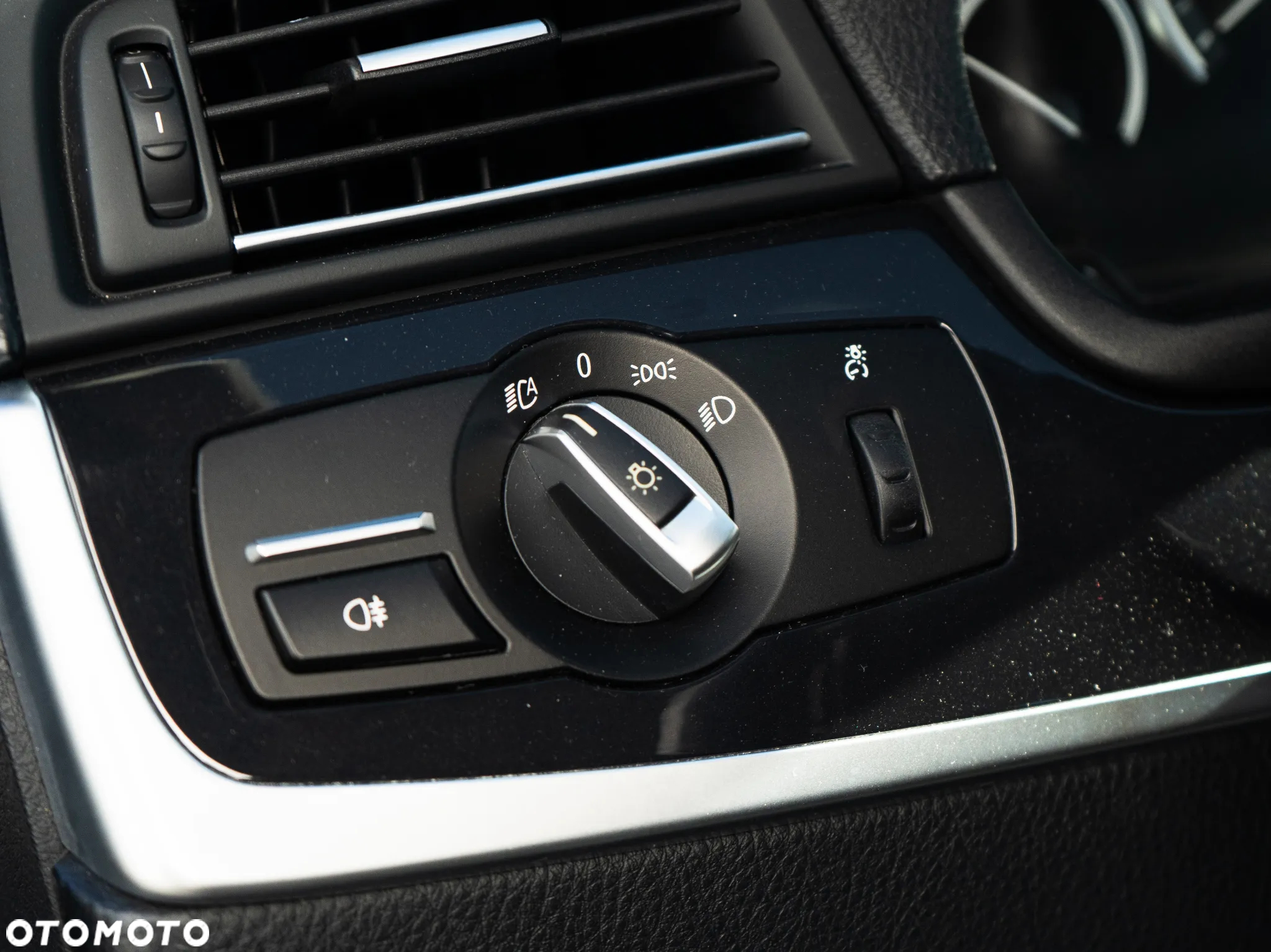 BMW Seria 5 518d Business Edition - 15