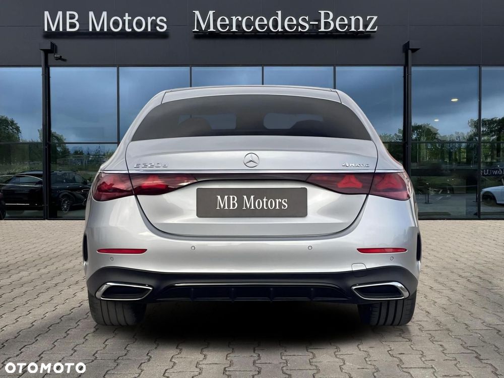 Mercedes-Benz Klasa E - 9