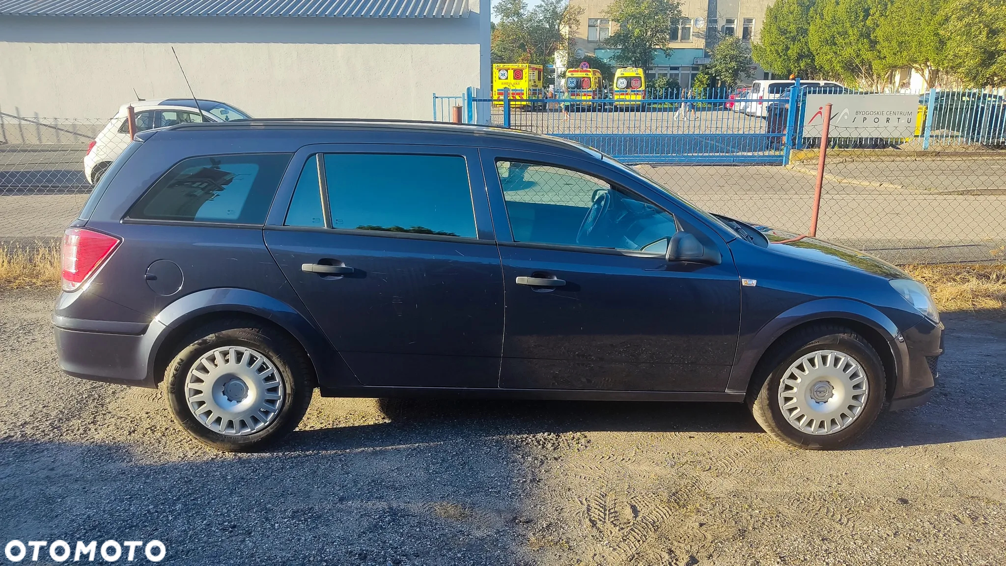 Opel Astra 1.4 Elegance - 4