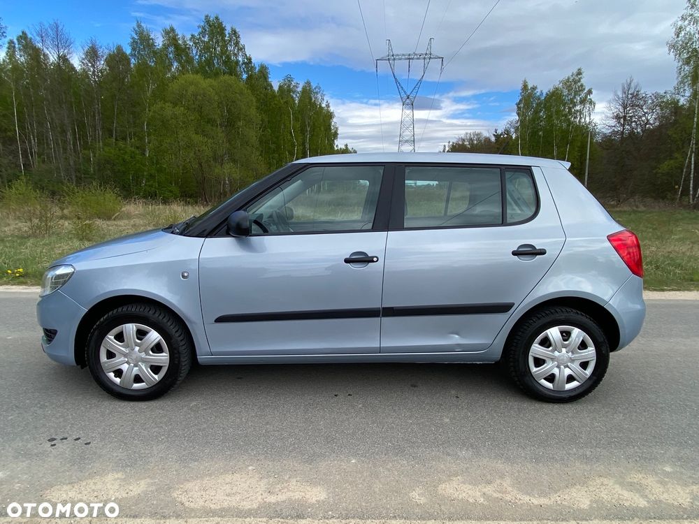 Skoda Fabia 1.2 HTP Ambiente - 8