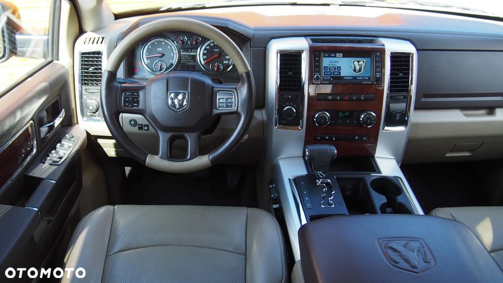 Dodge RAM 5.7 4x4 - 32