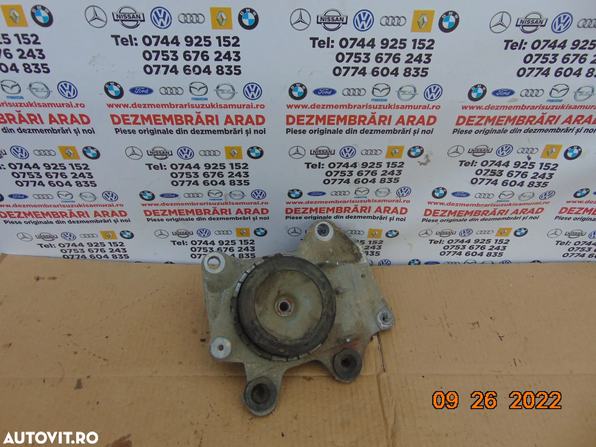Suport cutie Viteze renault latitude 2011-2019 dezmembrez latitude 2.0 automat - 1
