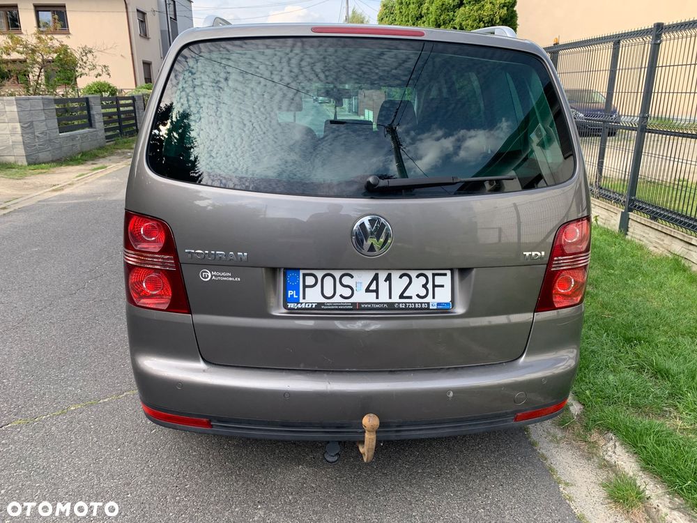 Volkswagen Touran 1.9 TDI DSG Trendline - 10