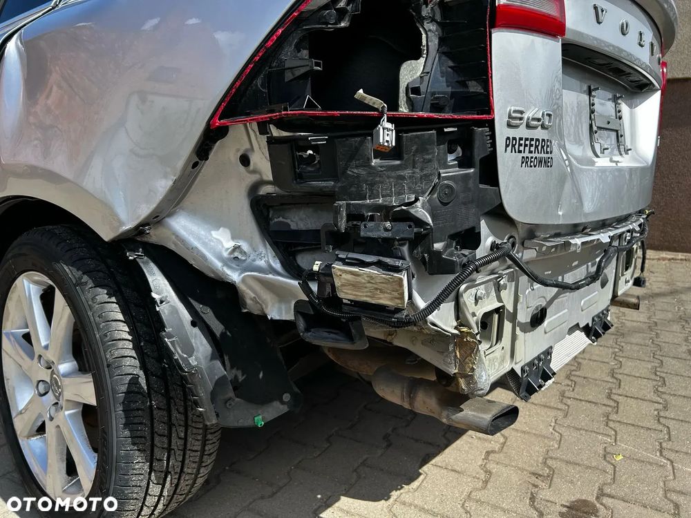Volvo S60 T5 Drive-E Momentum - 16