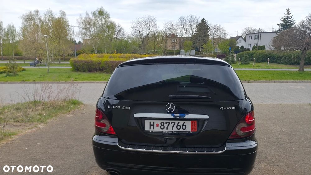 Mercedes-Benz Klasa R 320 CDI L 4Matic 7G-TRONIC - 15