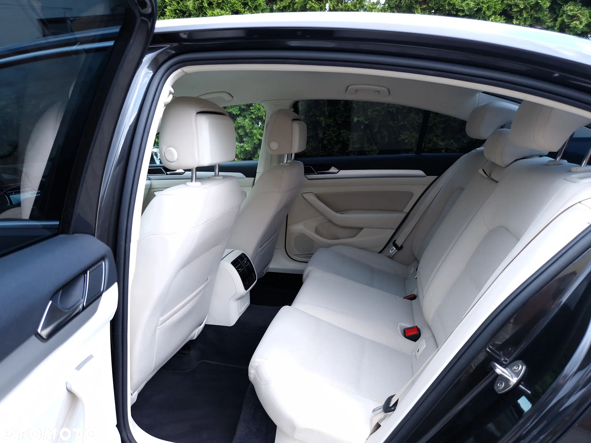 Volkswagen Passat 2.0 TDI BMT Comfortline DSG7 - 21