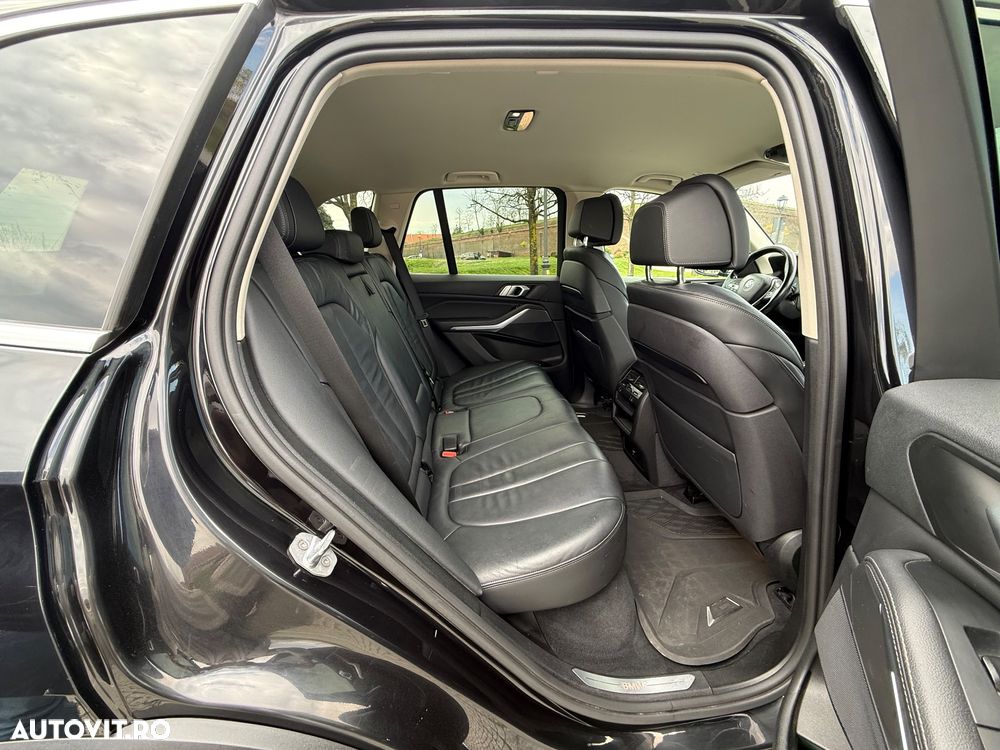 BMW X5 xDrive30d xLine - 19
