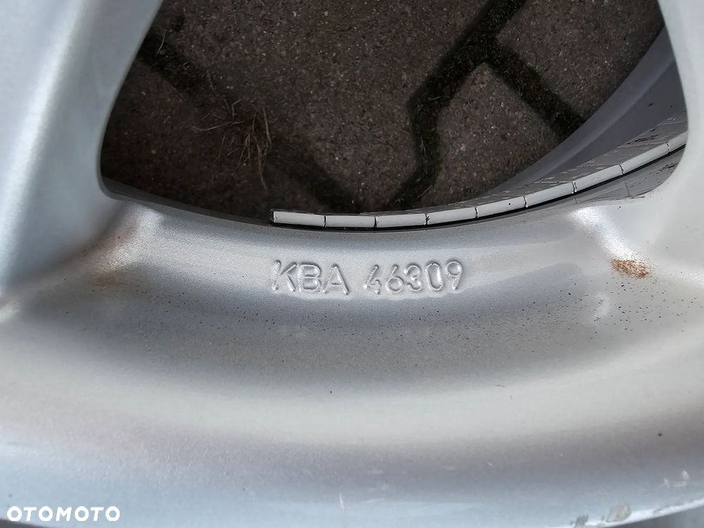 Mercedes-Benz Klasa A W169 B W245 E W124 C W202 / 6x15 ET44 5x112 / KBA 46309 - 9