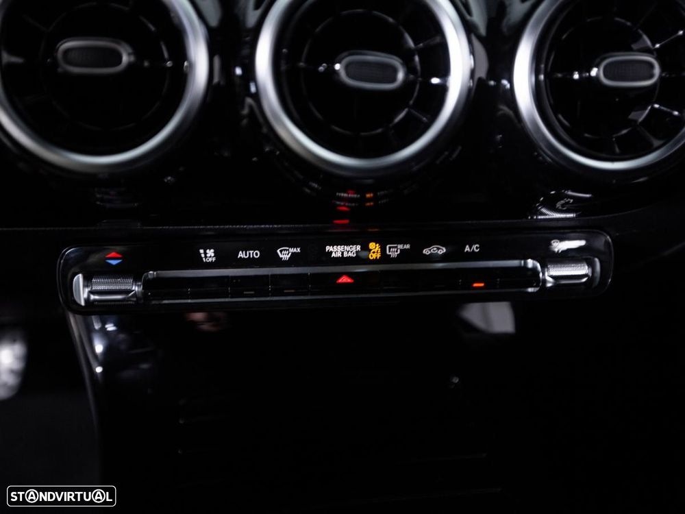 Mercedes-Benz A 180 Limousine - 19