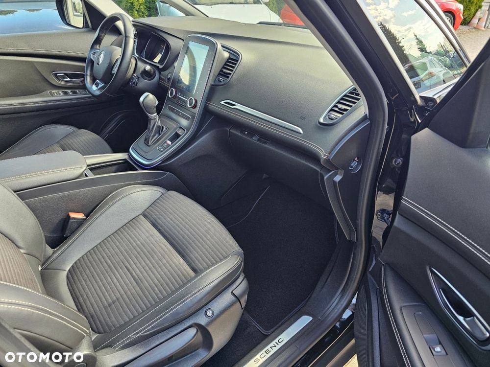 Renault Scenic - 21